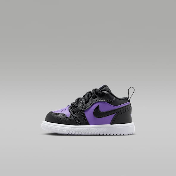 Boys Purple. Nike CA